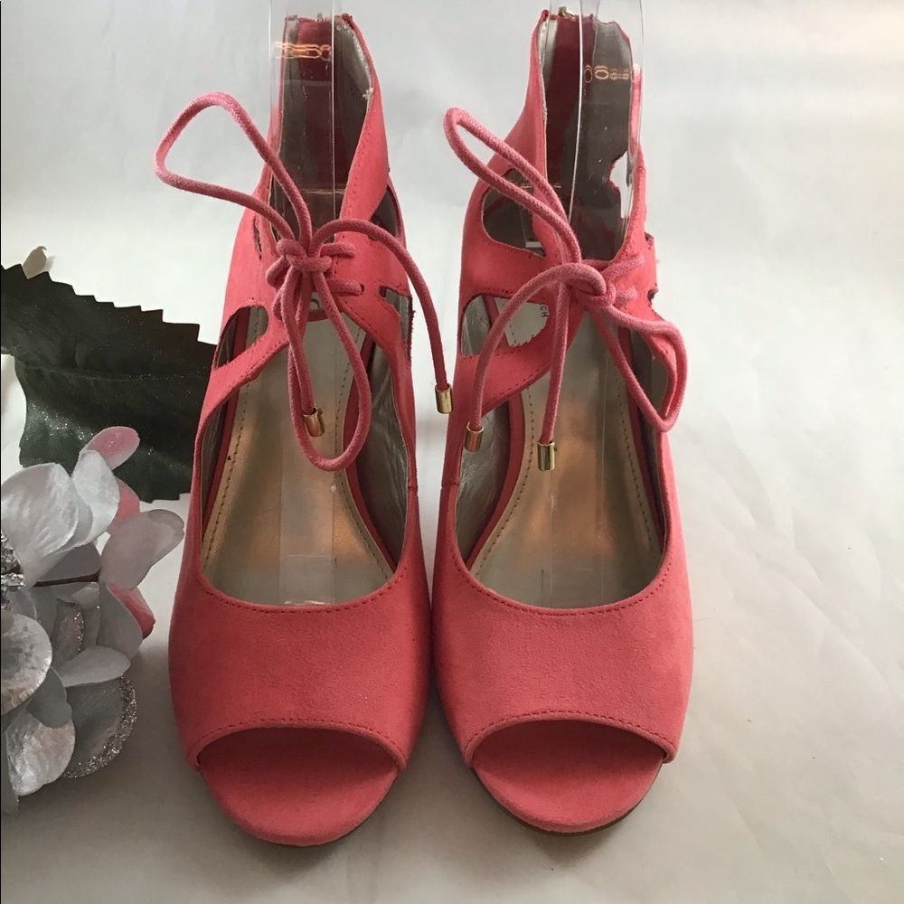 A.N.A. Peach suede lace up sandal size 7 1/2. Heel height 3 1/2 inches.